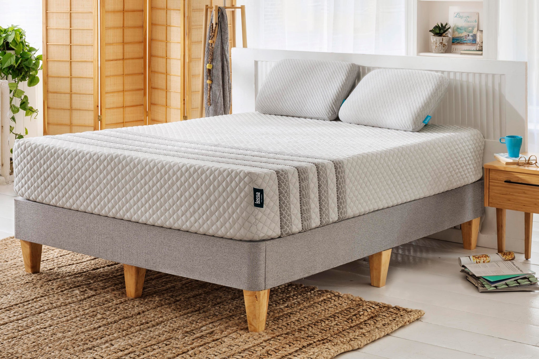 What is a hybrid mattress